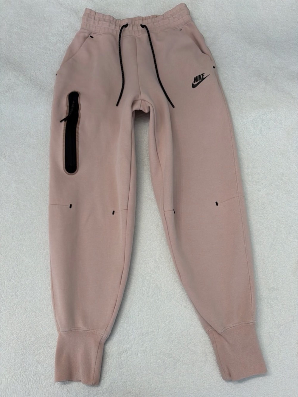 Nike Sportswear Tech Fleece Jogger Pants | Women’s XS | Blush Pink